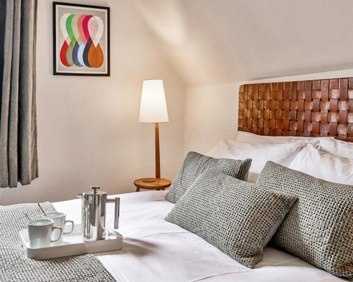 Pensión Townhouse 3*
